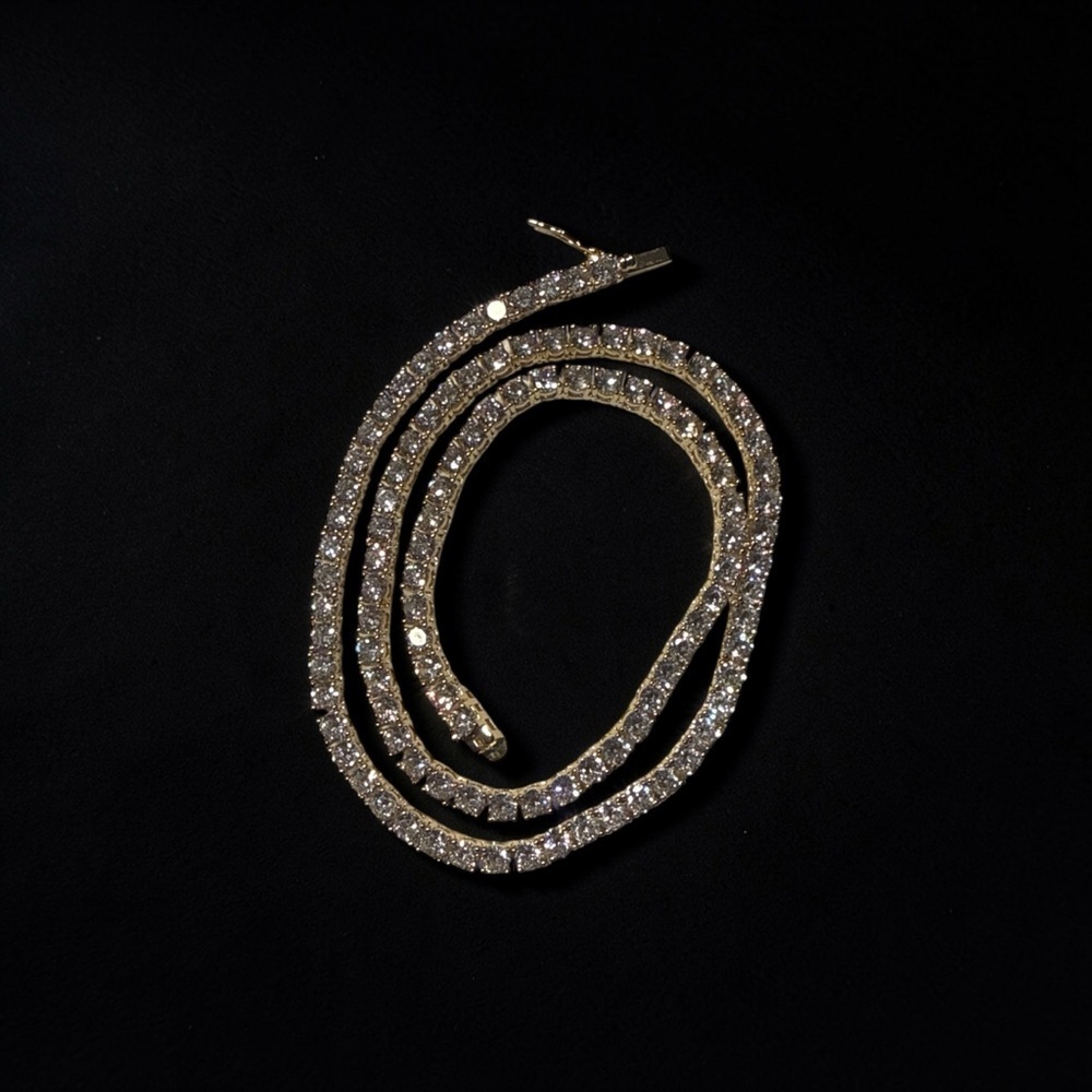 Gold Plated Women's Moissanite Necklace - Elegant Sparkle 5mm - Picture 5 of 5